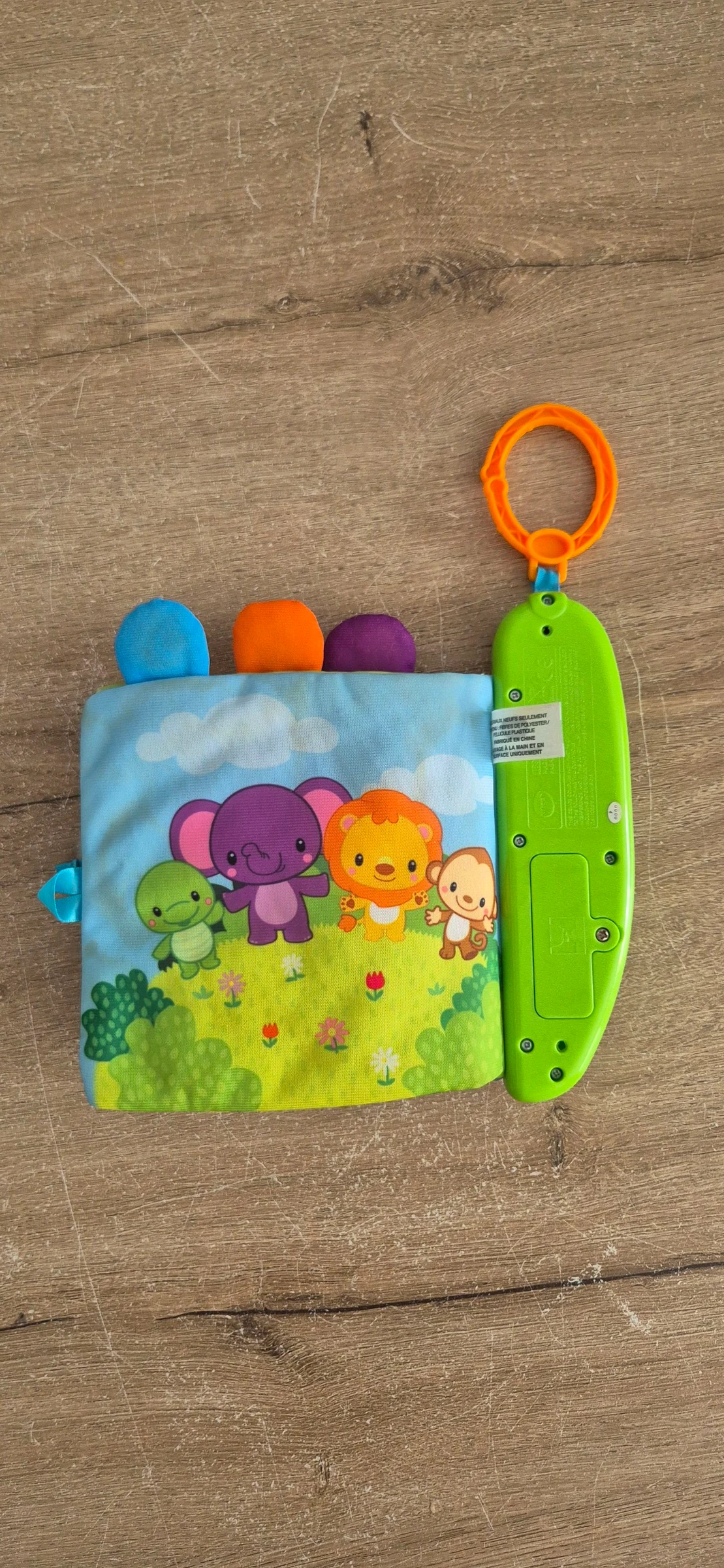 Livre interactif Baby livre des surprises  – photo 8
